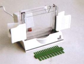 小型單垂直板電泳槽 MV—Ⅲ